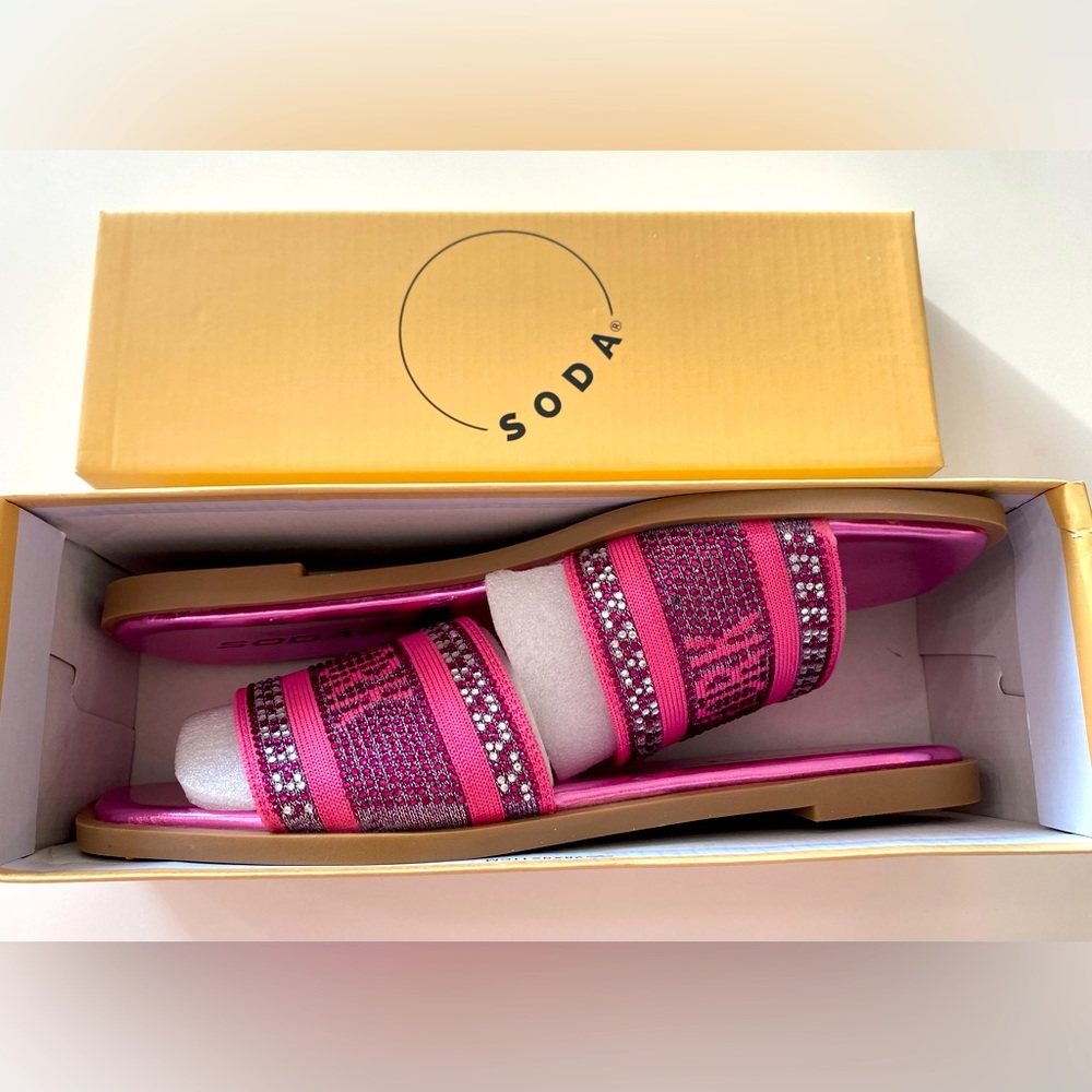 Women’s Soda New York Metallic Pink Rhinestone Band Slides Sandals 7.5, 8.5, 9 - Picture 5 of 6